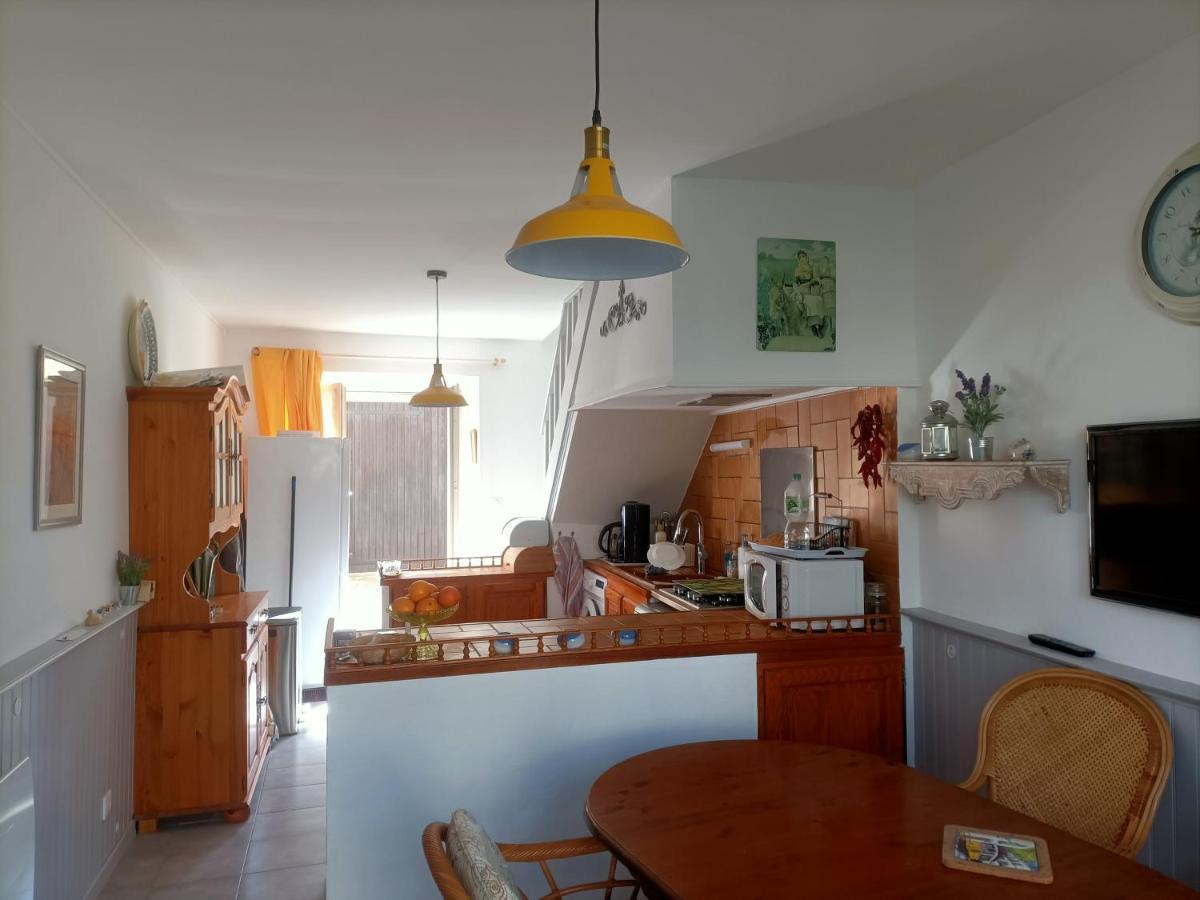 Maison Paisible Avec Parking Montpezat-de-Quercy Extérieur photo